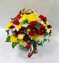 Цветочная композиция из Хризантемы и Розы в корзине в Игре